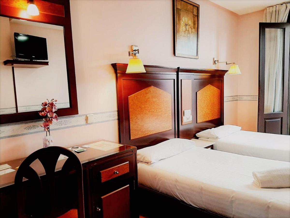 Hosteria Sara By Gaiarooms Salamanka Zewnętrze zdjęcie