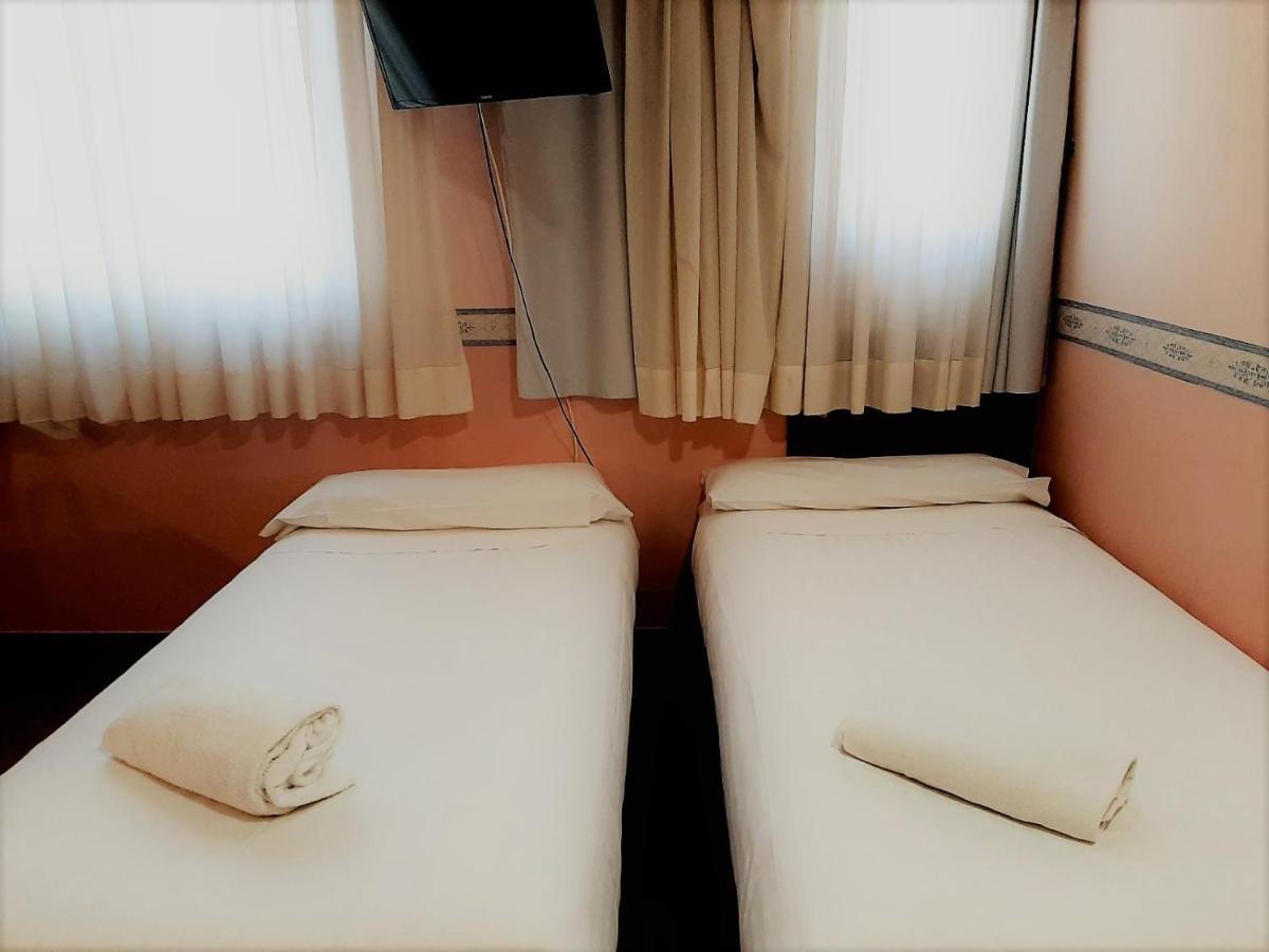 Hosteria Sara By Gaiarooms Salamanka Zewnętrze zdjęcie