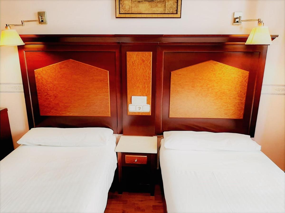 Hosteria Sara By Gaiarooms Salamanka Zewnętrze zdjęcie