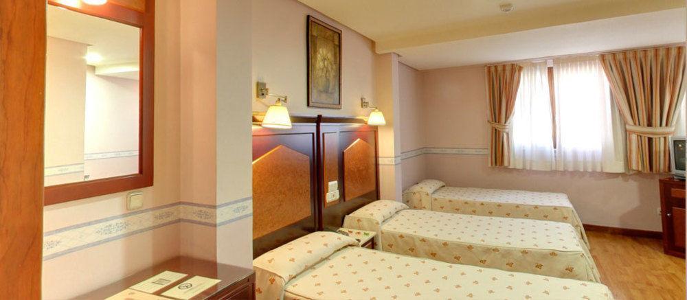 Hosteria Sara By Gaiarooms Salamanka Zewnętrze zdjęcie
