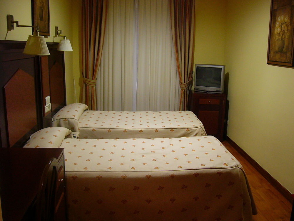 Hosteria Sara By Gaiarooms Salamanka Zewnętrze zdjęcie