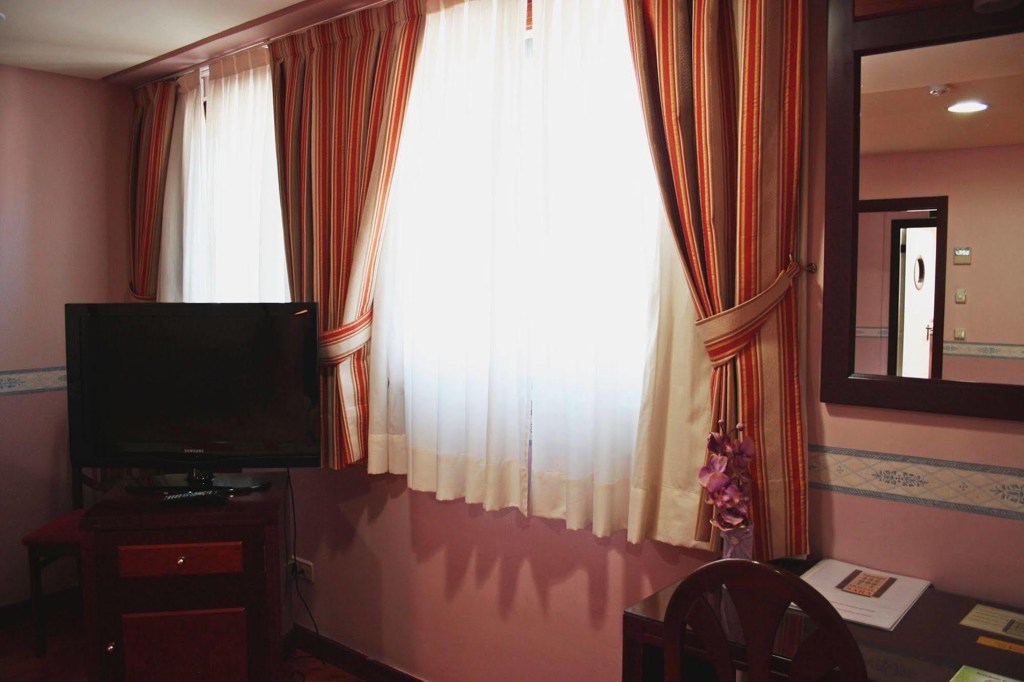 Hosteria Sara By Gaiarooms Salamanka Zewnętrze zdjęcie