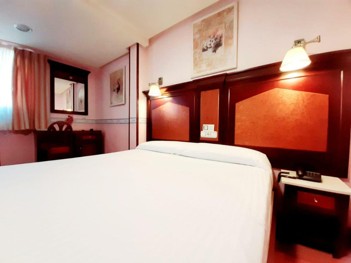 Hosteria Sara By Gaiarooms Salamanka Zewnętrze zdjęcie