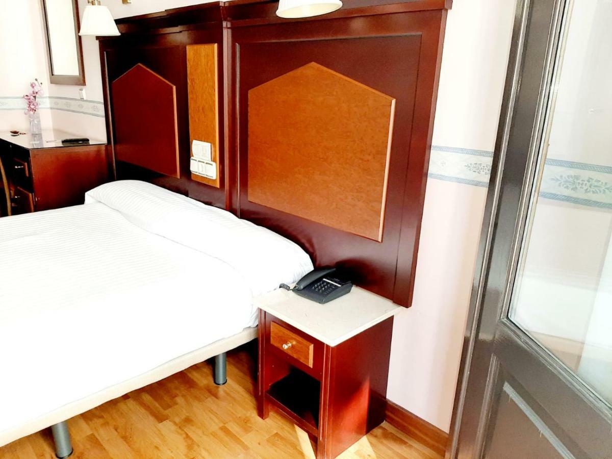 Hosteria Sara By Gaiarooms Salamanka Zewnętrze zdjęcie