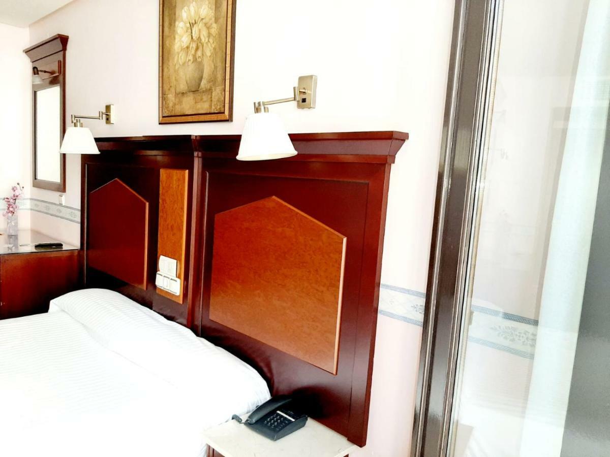 Hosteria Sara By Gaiarooms Salamanka Zewnętrze zdjęcie